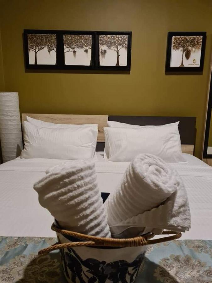 The Lantern Suites Ban Song Hong 外观 照片