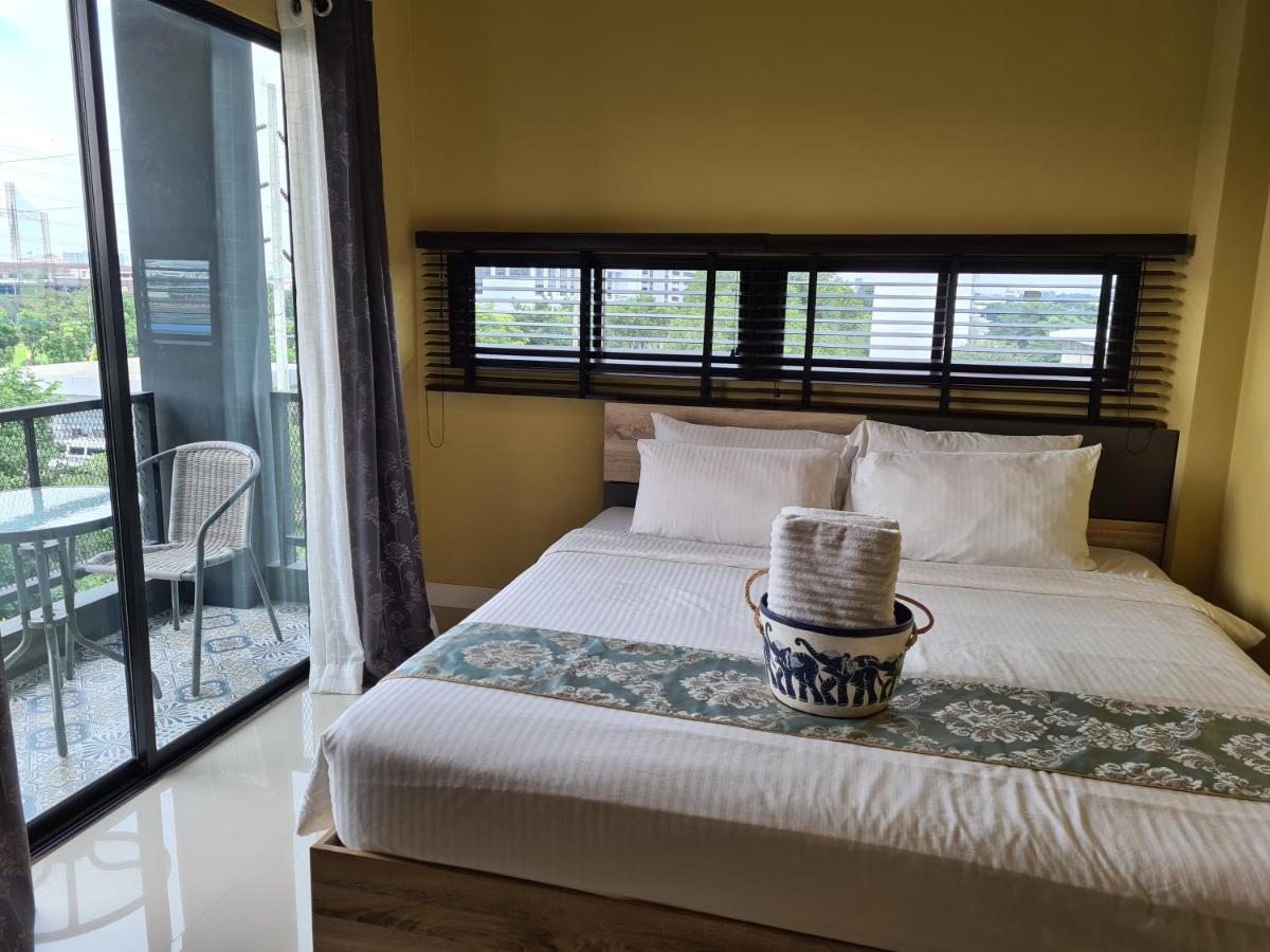 The Lantern Suites Ban Song Hong 外观 照片