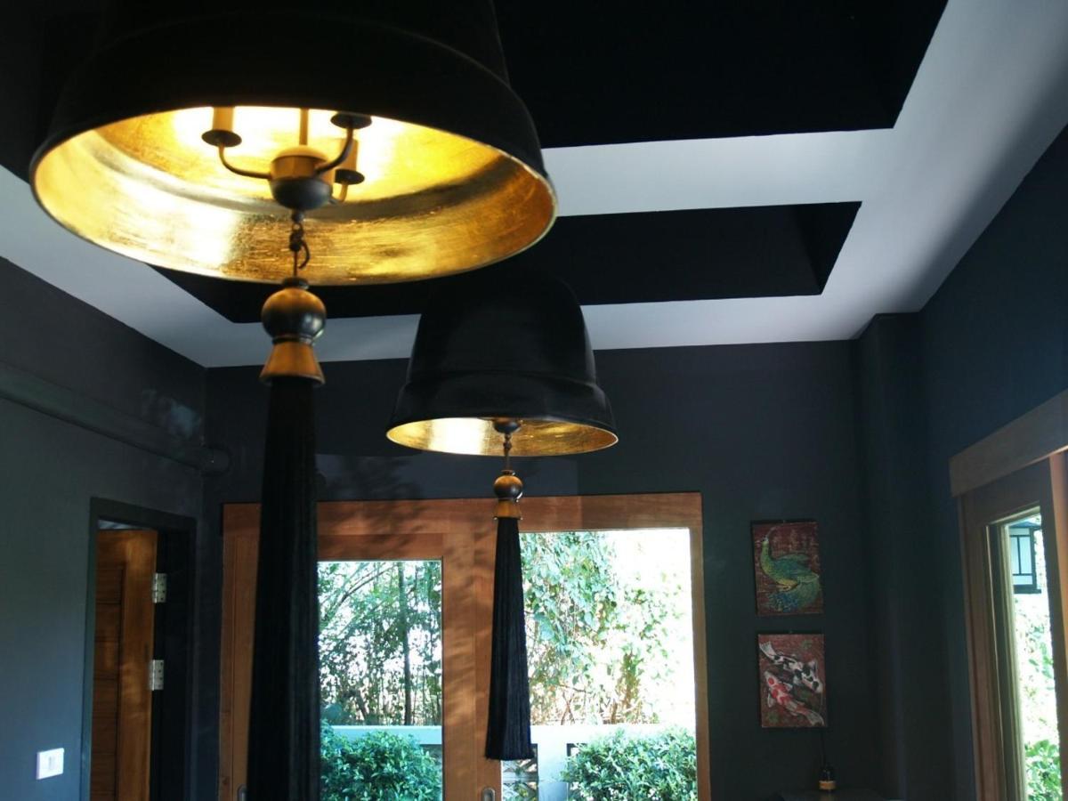 The Lantern Suites Ban Song Hong 外观 照片