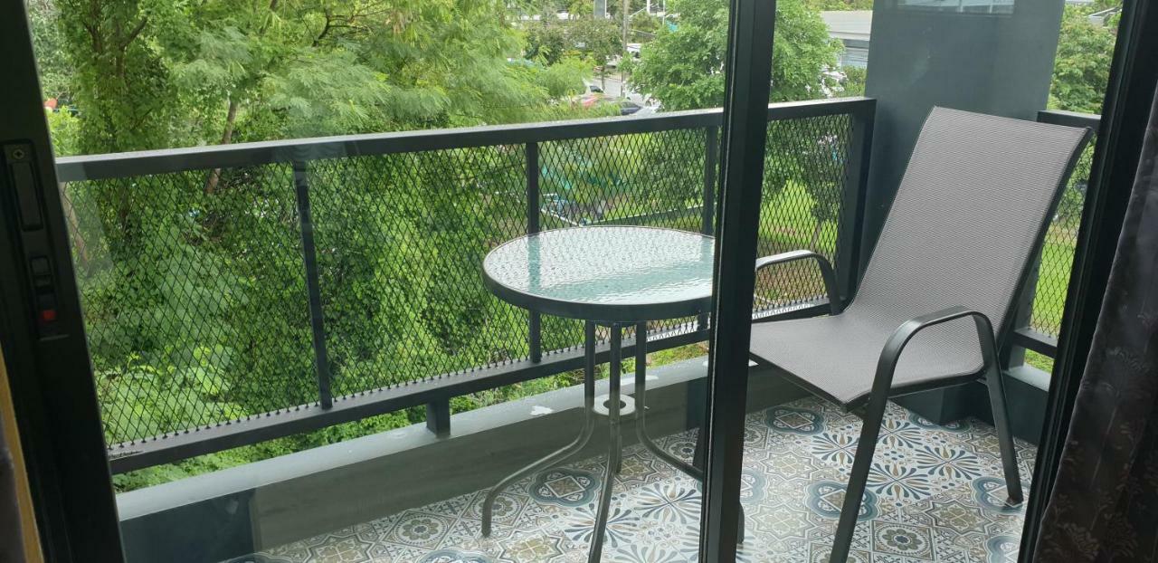 The Lantern Suites Ban Song Hong 外观 照片